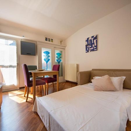 Appartement Housmart Tovaglie 9 Int. 6 à Bologne Extérieur photo